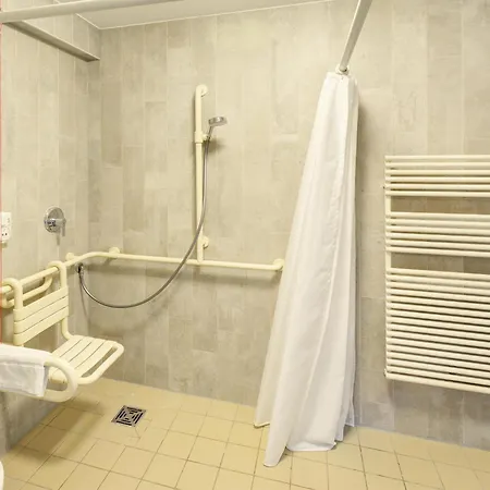 Hotel Kassel-industriepark 2*