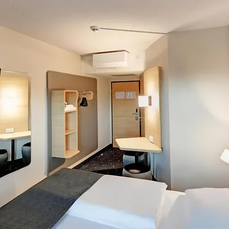Hotel Kassel-industriepark 2*