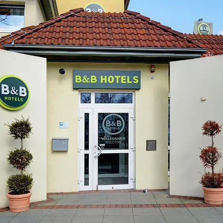 宜必思卡塞尔酒店 酒店